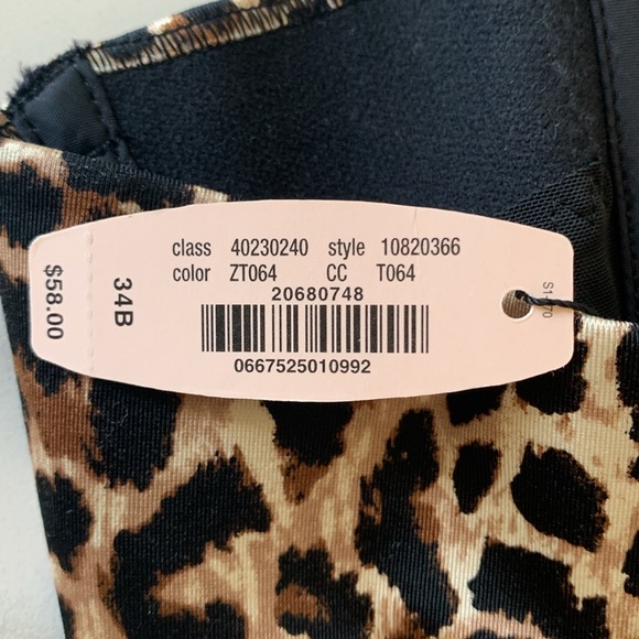 Make a statement with the eye catching leopard print bustier bra. - Picture 7 of 7